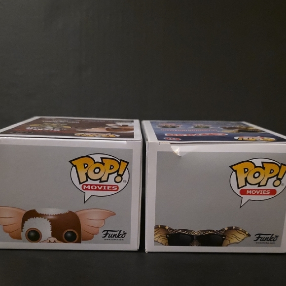 Funko Pop Gremlins Gizmo and Flashing Gremlin Figures - Picture 8 of 9
